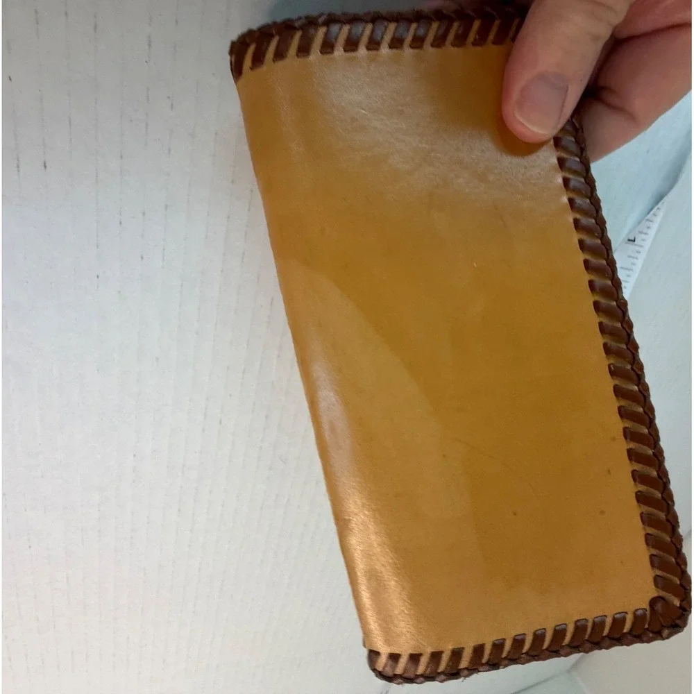 Vintage Hand Tooled Leather Checkbook Cover Floral Ferns‎ Bi-Fold Wallet